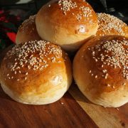 selbstgemachte Burger buns