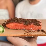 Lachs von der Holzplanke