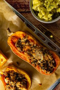Gefüllter Kürbis vegan Rezept