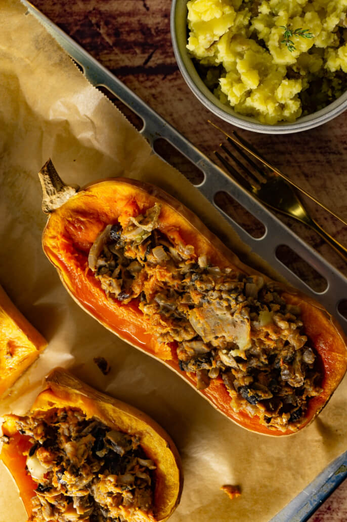 Gefüllter Kürbis vegan Rezept Gefüllter Kürbis vegan Rezept