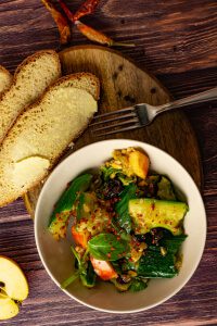 Süß-scharfer Gurkensalat