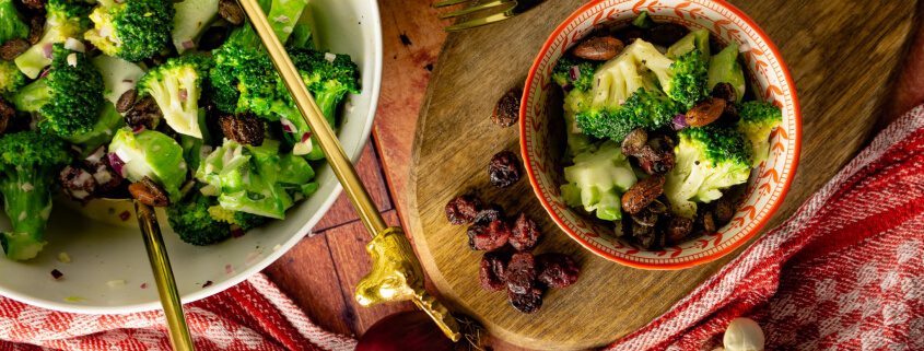 Brokkolisalat vegan grillnations